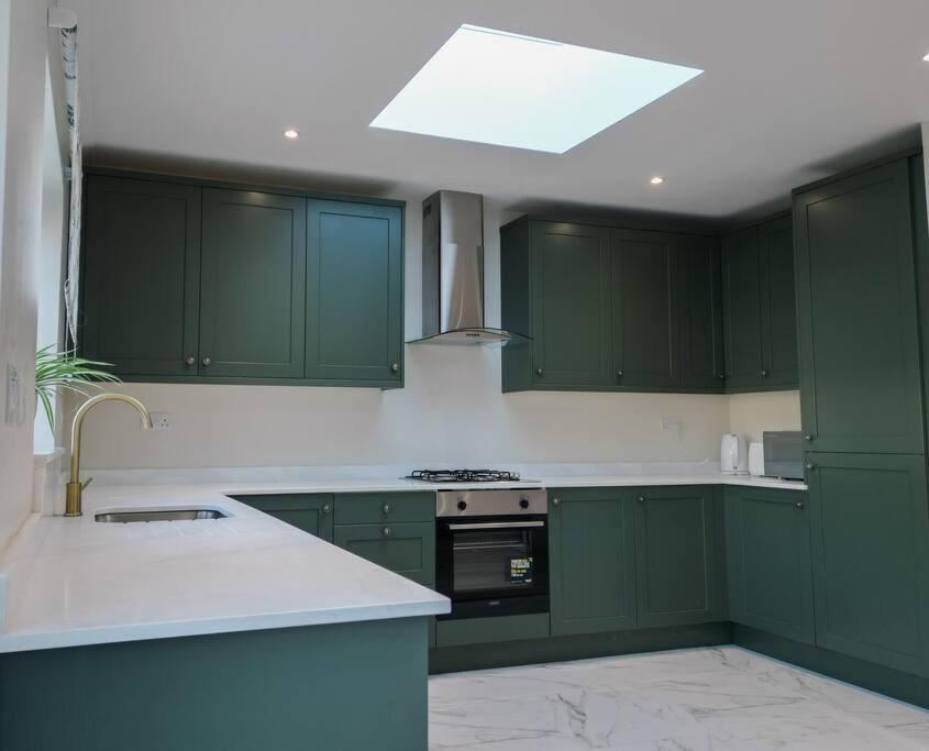 Homely & Peaceful Living Space Morden (Greater London) Exterior foto