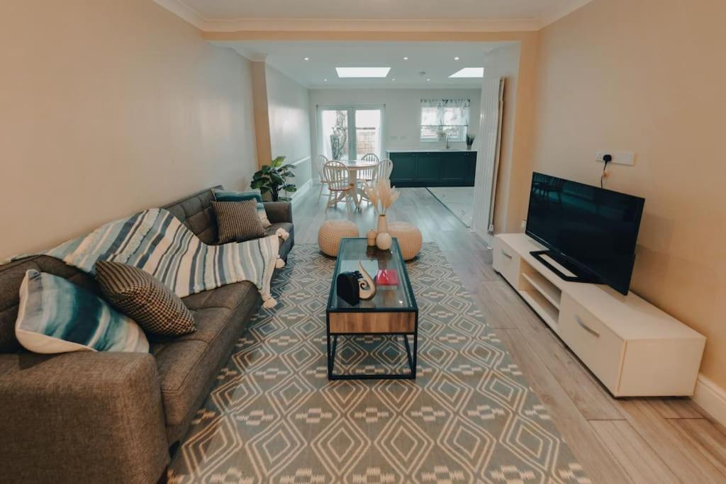 Homely & Peaceful Living Space Morden (Greater London) Exterior foto